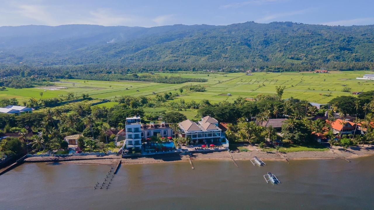 Padmasari Resort Lovina Ngoại thất bức ảnh